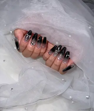 ネイル シノ シノのネイルデザイン