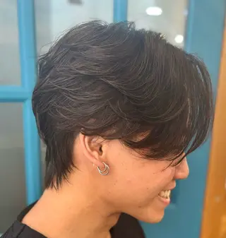 パーマ メンズ ショート、韓国メンズ ヘアのかつらぎのヘアスタイル