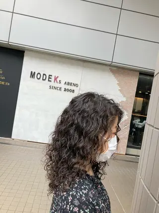 セミロング パーマ SHAFT Ieiriのヘアスタイル