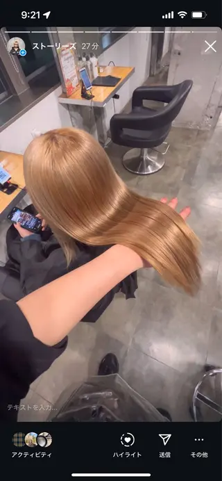 カラー ハイトーンカラー 🦄レイヤーカットのヘアスタイル