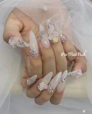 セミロング Pio Mielのネイルデザイン