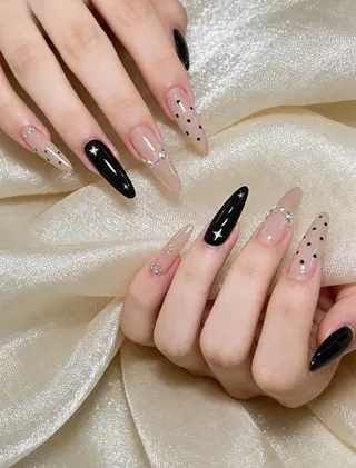 ネイル パラジェル登録店　Nailsalon Amour  上野湯島店所属・🫧 はる🩵のネイルデザイン