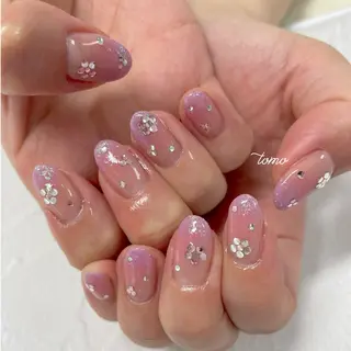 ネイル nailist TOMOのネイルデザイン