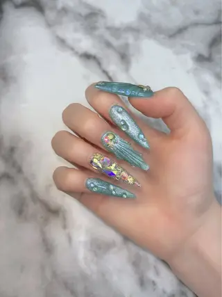 ネイル salon de belnetta所属・kayo 💅のネイルデザイン