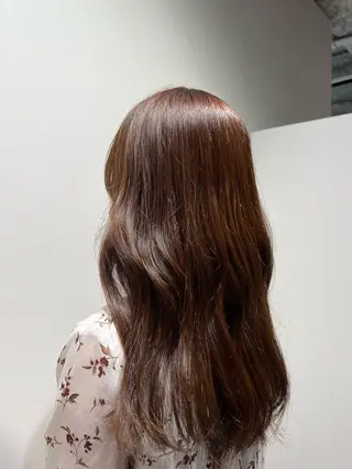 カラー 長谷 朋美のヘアスタイル