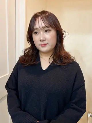 セミロング RiLU所属・小倉 明莉のヘアスタイル