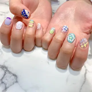 ネイル タカハシ ☆パラジェルのネイルデザイン