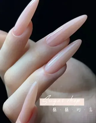 ネイル 安田 友梨のネイルデザイン