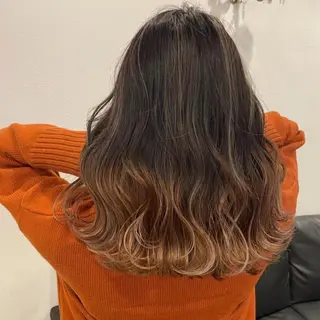 セミロング カラー botan🦖*･ amiのヘアスタイル