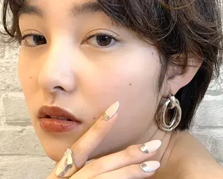 ネイル マツエク・マツパ LULLABY 銀座並木通り店のネイルデザイン