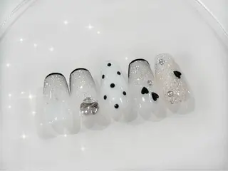 ネイル M+  Beauty Salonのネイルデザイン