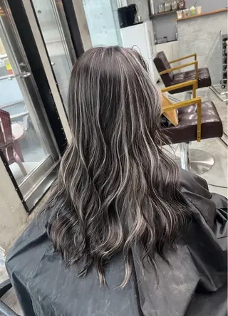 ロング カラー ROBIN所属・指名数No.1 /NAOYAのヘアスタイル