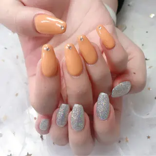 カラー ネイル Q Free nailsのネイルデザイン