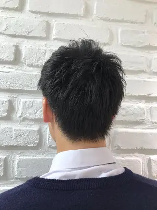 ショート メンズ 【暖色カラー特化】 中山由梨のヘアスタイル