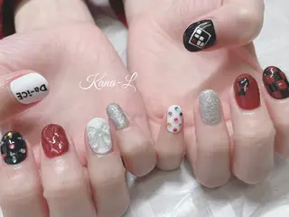 ネイル 芦辺 香奈のネイルデザイン