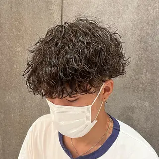 ショート パーマ メンズ WARREN・TRICOMI    NEW YORK所属・瀧野 翔吾【メンズ特化】のヘアスタイル
