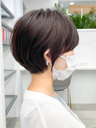 ショート ショートヘア くすみカラー、大場猛のヘアスタイル