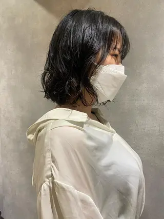 ミディアム パーマ 🪽似合わせカラー RENA.🪽🩶のヘアスタイル