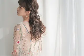 ロング カラー ヘアアレンジ hair salon mementoのヘアスタイル