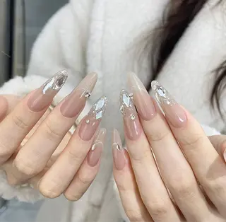 ネイル u1salon所属・ゆい ユイのネイルデザイン