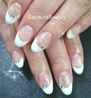 ネイル 小顔と腸の専門店 ラクーラビューティのエステ・リラクイメージ