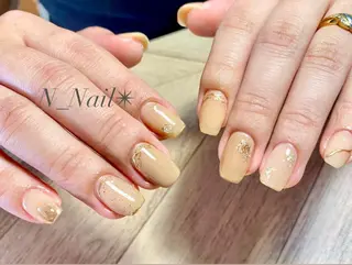 セミロング Mikami Nanaのネイルデザイン