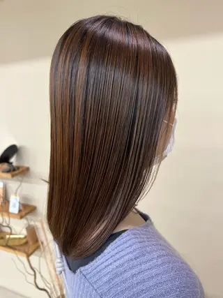 セミロング カラー kento レイヤーカットのヘアスタイル