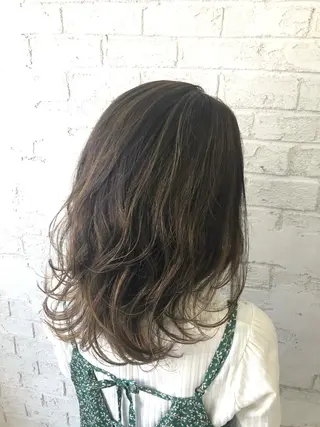 ミディアム 美髪・髪質改善🌟 山口博史のヘアスタイル