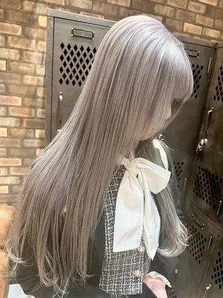 カラー ハイトーン✨ブリーチ ✨高田めぐみのヘアスタイル