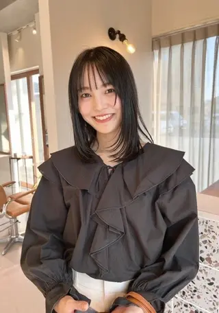 ミディアム カラー 縮毛◎/艶カラー✨/ 透明感カラー🧊のヘアスタイル