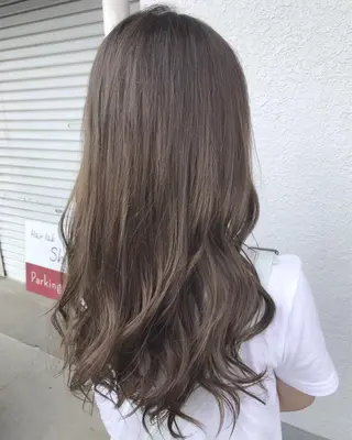 ロング カラー レイヤーカット匠 イソザキノリユキのヘアスタイル