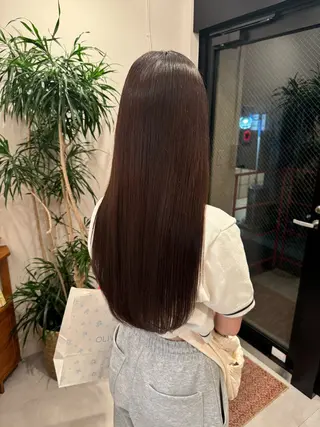 ロング 西尾 愛のヘアスタイル