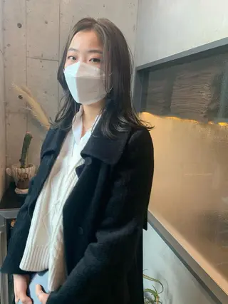 ミディアム カラー sakoda shunkiのヘアスタイル