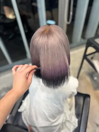 ショート カラー ハイトーン sala 透明感🎀💭のヘアスタイル