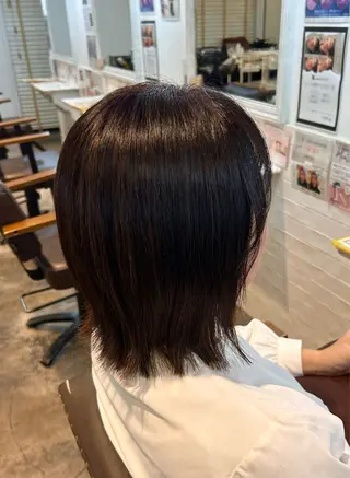 ミディアム 中島 花彩のヘアスタイル