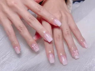 ネイル KARI ネイルサロンのネイルデザイン