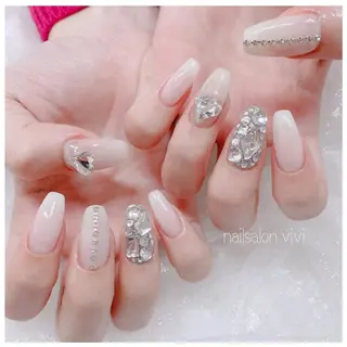 ネイル ＶＩＶＩ nailsalonのネイルデザイン