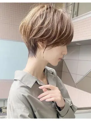 ショート ARBA所属・東 和史のヘアスタイル