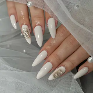 ネイル NEO Beauty Salon所属・𝐍𝐄𝐎 𝐉𝐔𝐑𝐈のネイルデザイン