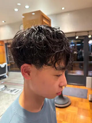 ミディアム shift赤坂店所属・武井 颯太のヘアスタイル