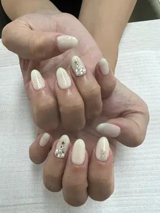 ネイル TRU NAIL&EYELASH 本厚木店所属・Yamaji Wakabaのネイルデザイン