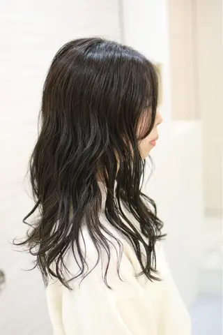 ロング カラー 斉藤 貴也のヘアスタイル