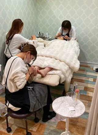 ネイル Loverystal アイミのマツエク・マツパデザイン