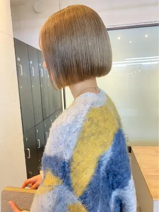 ショート 🧋ミルクティーカラ ー🧋特化小林拓登のヘアスタイル