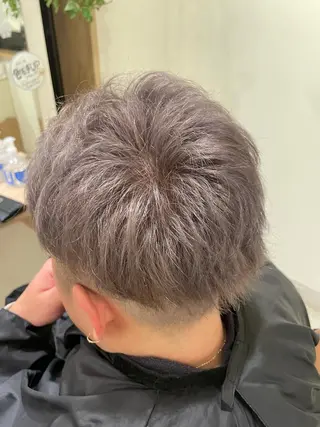 ショート カラー 村山 かほのヘアスタイル