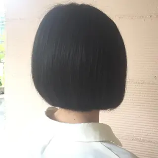 ショート 中林 由佳のヘアスタイル