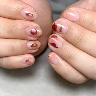 ネイル atelier　FIORITURA所属・FIORITURA aiのネイルデザイン