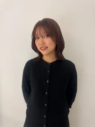 ミディアム 🎨透明感カラー/ ハイライト/近藤怜那のヘアスタイル