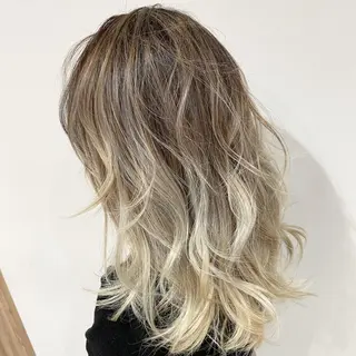 ミディアム カラー AMI Hair  supply所属・髪質改善カラー 韓国風レイヤーのヘアスタイル