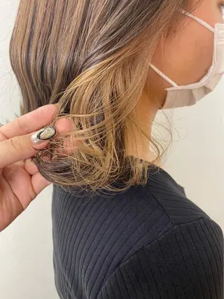 ミディアム カラー 遠藤沙也加 /レイヤーカットのヘアスタイル